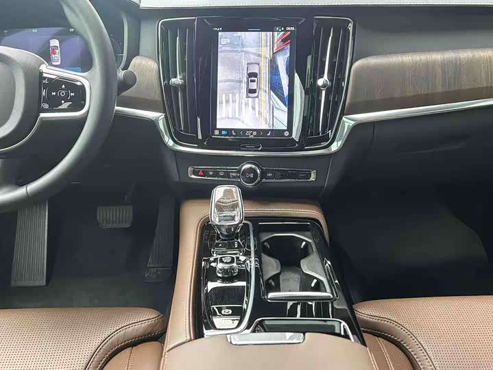 Фото 5 - Volvo S90 Hybrid