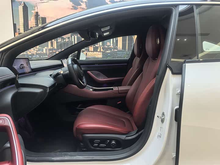 Фото 8 - Luxeed S7