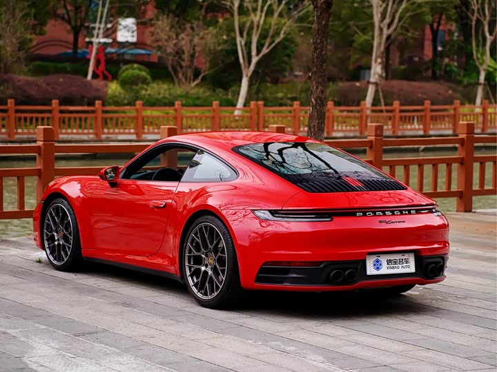 Фото 7 - Porsche 911