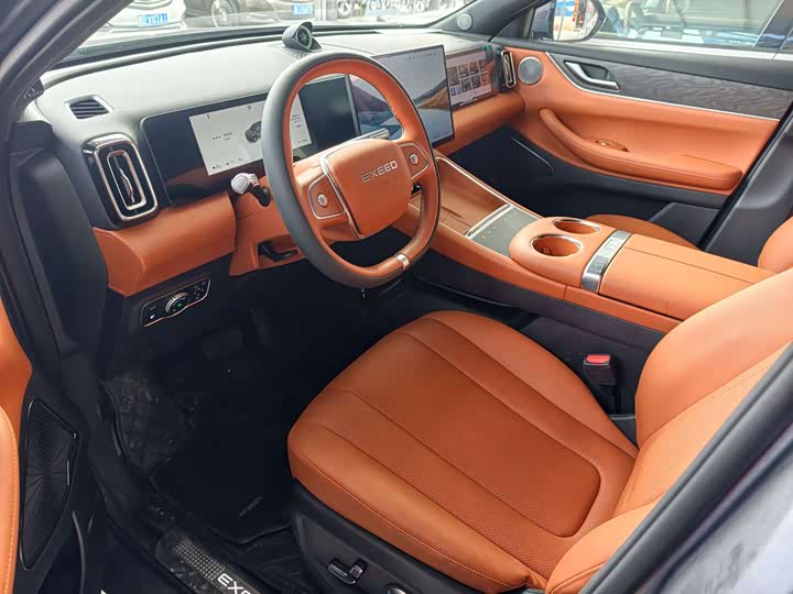 Фото 3 - Exeed ET5