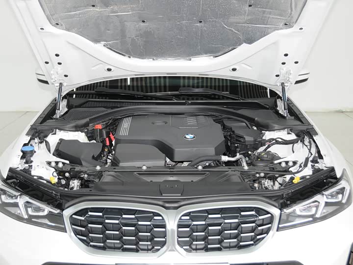 Фото 6 - BMW 3 Series