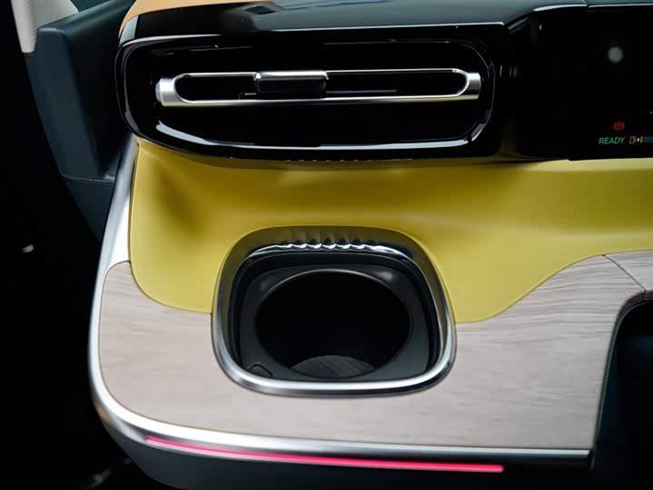 Фото 8 - GAC Trumpchi E8