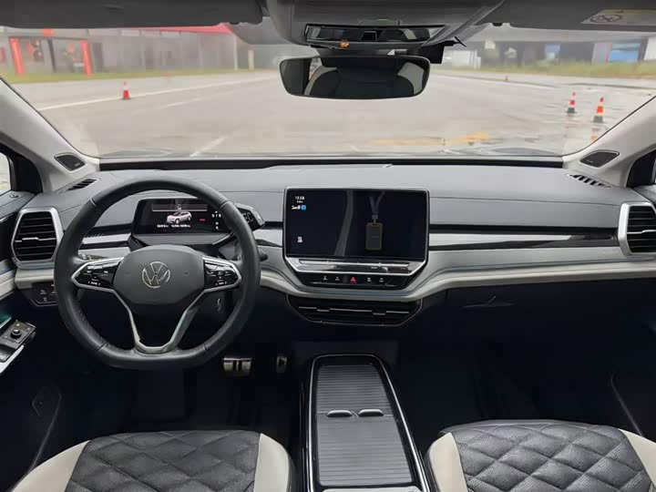 Фото 8 - Volkswagen ID.6 Crozz