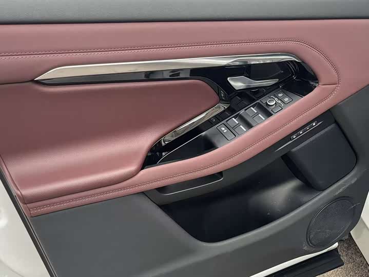 Фото 5 - Land Rover Range Rover Evoque L