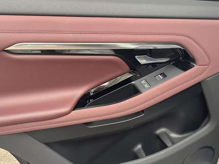 Фото 7 - Land Rover Range Rover Evoque L