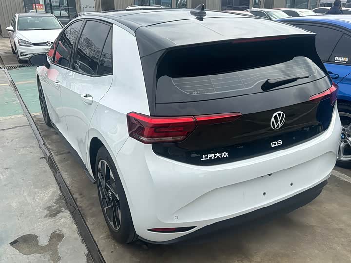 Photo 6 - Volkswagen ID.3