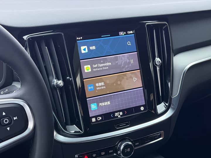 Фото 7 - Volvo S60