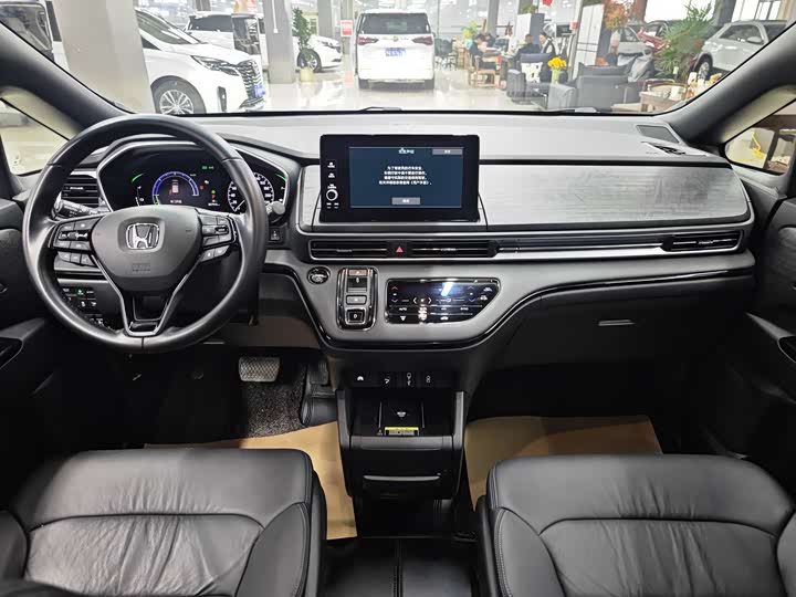 Photo 4 - Honda Elysion