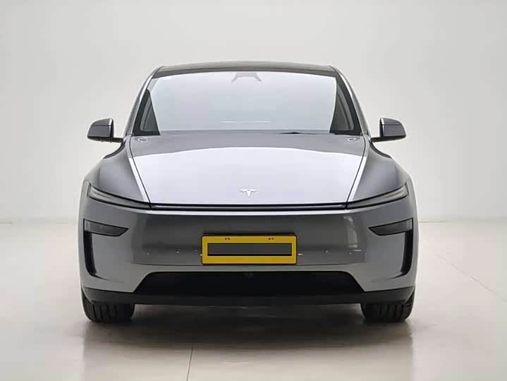 Photo 2 - Tesla Model Y