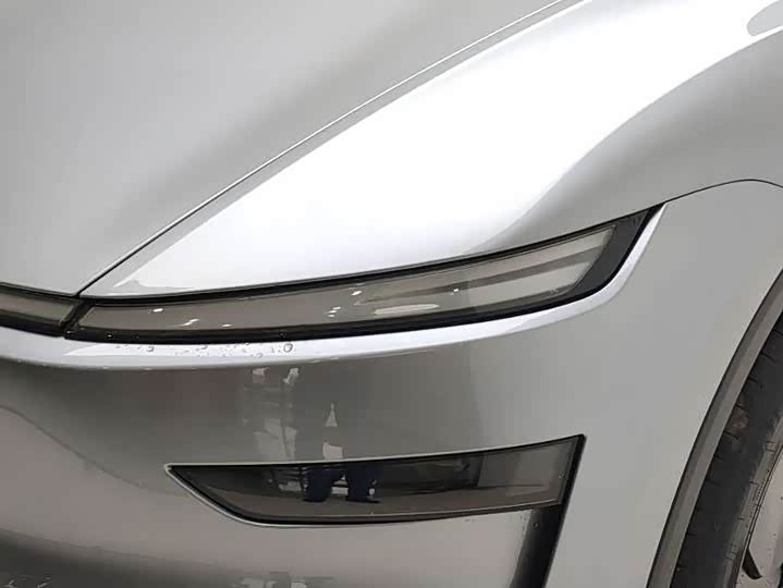 Photo 9 - Tesla Model Y