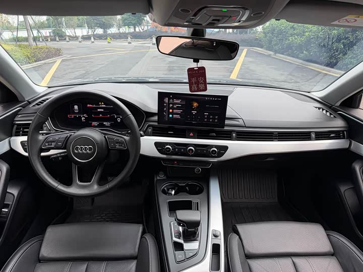 Фото 7 - Audi A4L