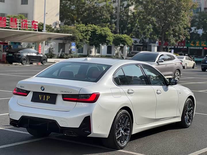 Фото 8 - BMW 3 Series