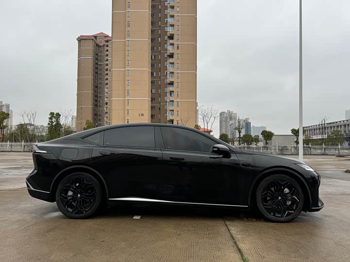 Фото 4 - Changan Deepal SL03