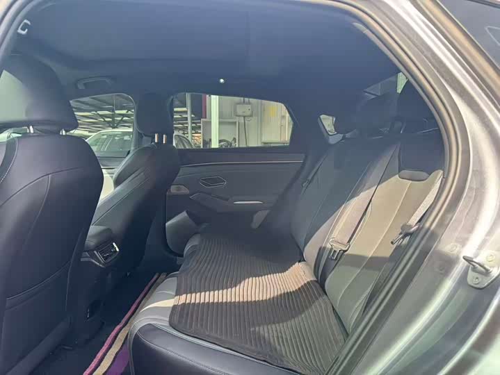 Фото 6 - BYD Qin L