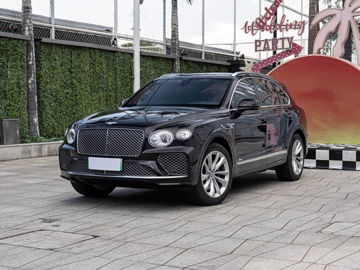 Photo 1 - Bentley Bentayga Hybrid