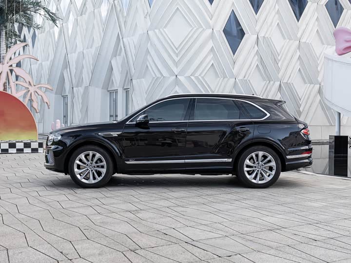 Photo 7 - Bentley Bentayga Hybrid