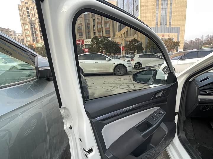 Фото 9 - Volkswagen Bora