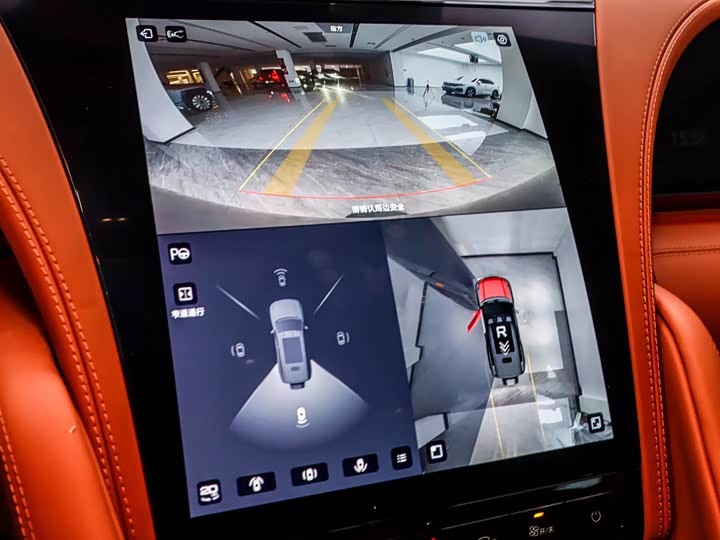 Фото 7 - BYD Yangwang U8