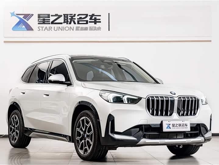 Фото 6 - BMW X1