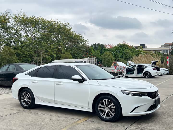 Photo 3 - Honda Integra