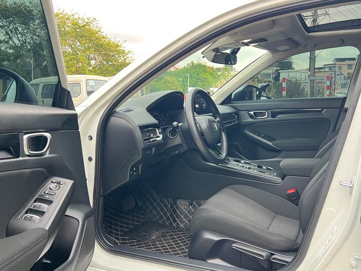 Photo 4 - Honda Integra