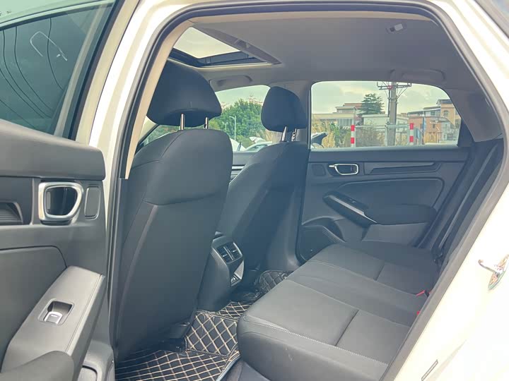 Photo 5 - Honda Integra