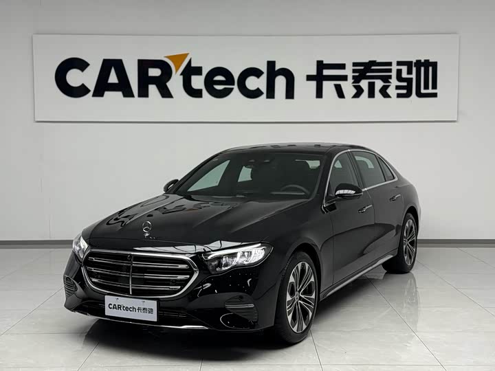 Фото 1 - Mercedes-Benz E-Class