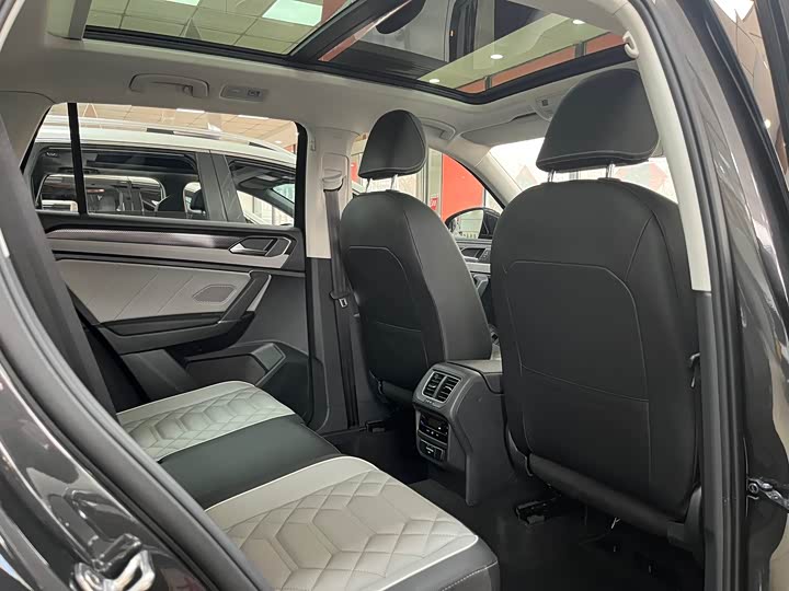 Фото 6 - Volkswagen Tayron