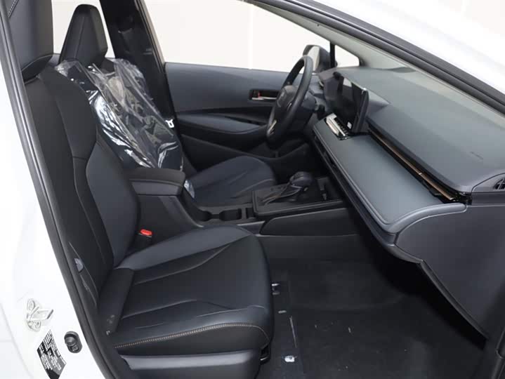 Photo 8 - Toyota Corolla