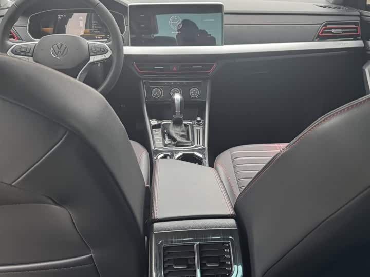 Photo 9 - Volkswagen Lavida