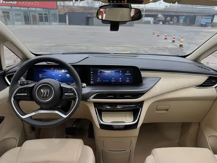 Фото 8 - Buick GL8 Hybrid