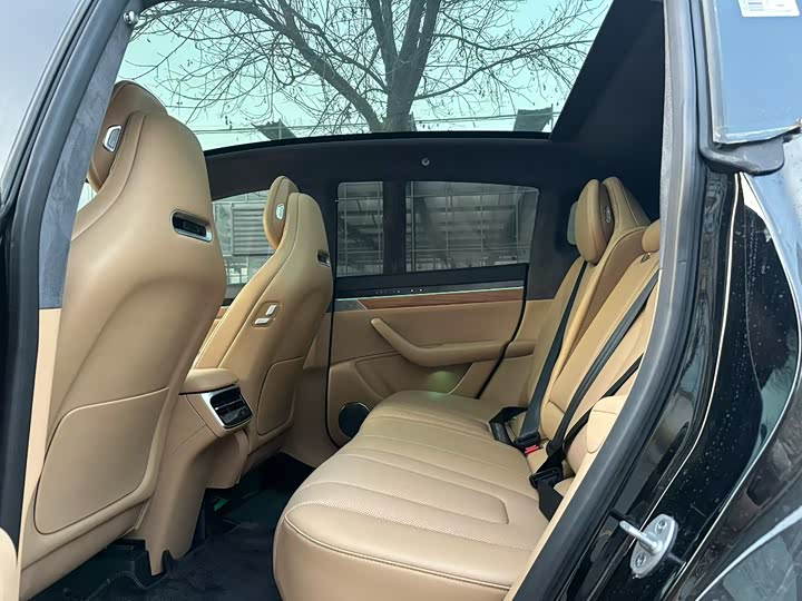 Фото 5 - Luxeed R7