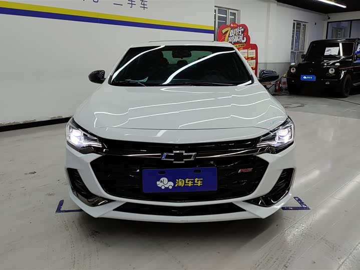 Фото 2 - Chevrolet Monza