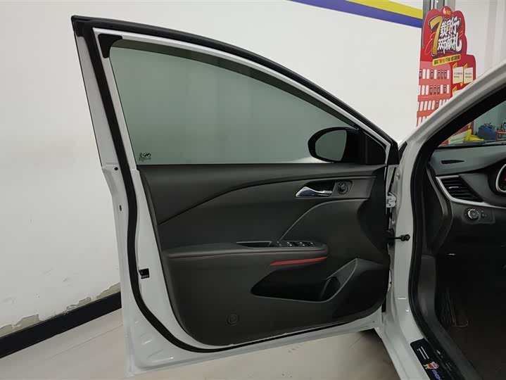 Фото 7 - Chevrolet Monza