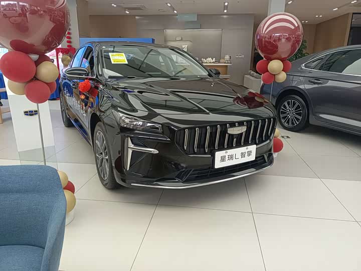 Фото 3 - Geely Preface L