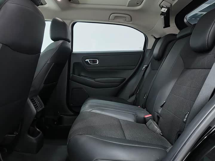 Photo 8 - Honda Vezel