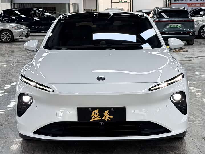 Фото 2 - Nio ET7