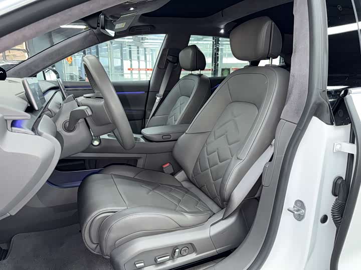 Фото 7 - Nio ET7