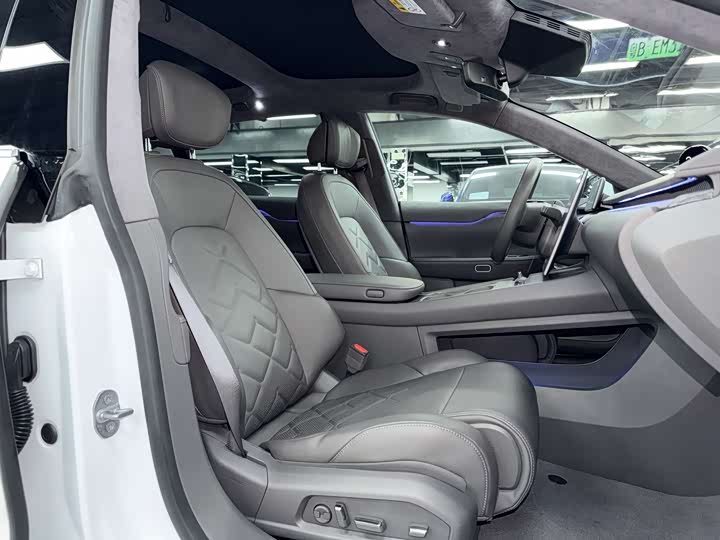 Фото 9 - Nio ET7