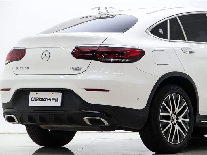 Фото 8 - Mercedes-Benz GLC-Class Coupe