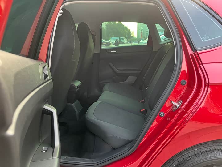 Photo 6 - Volkswagen Polo