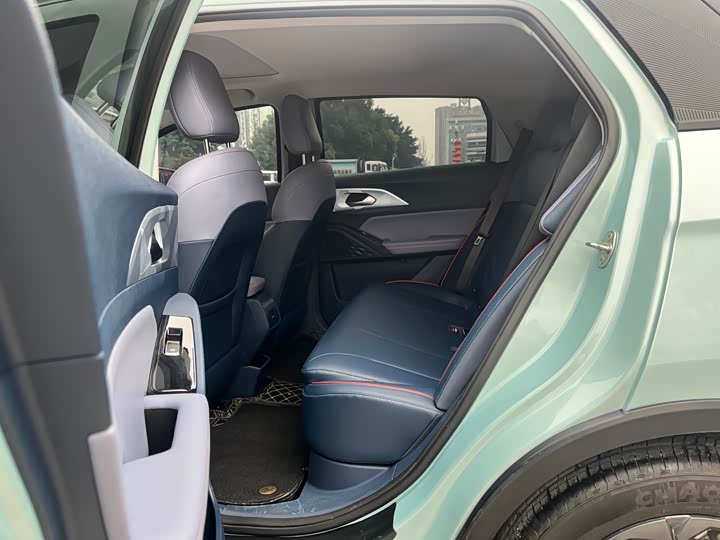 Фото 6 - Geely Geometry E Firefly