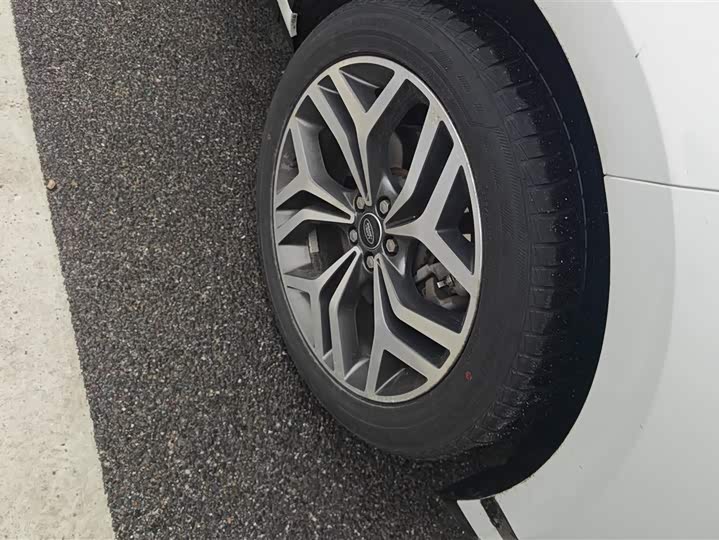 Фото 6 - Land Rover Range Rover Evoque L Hybrid