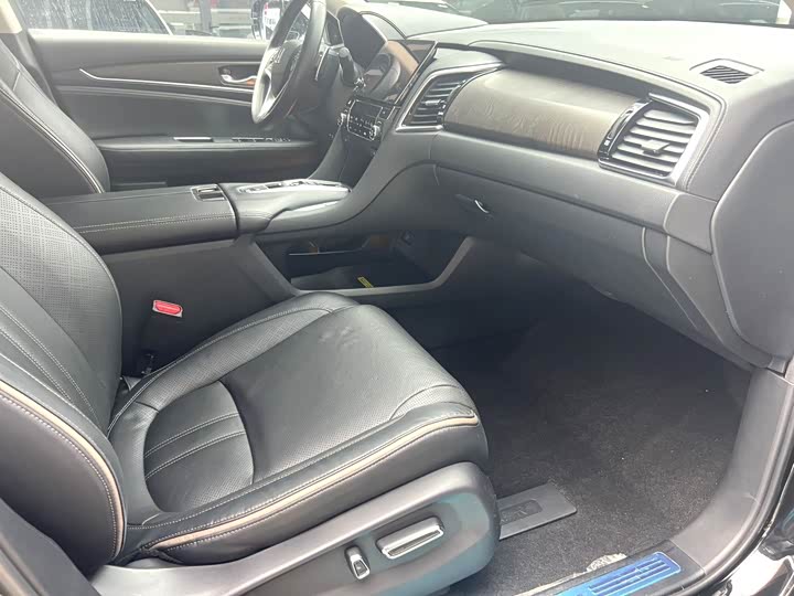 Photo 5 - Honda Avancier