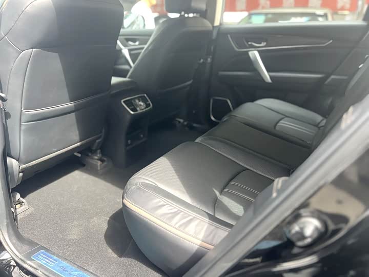 Photo 7 - Honda Avancier