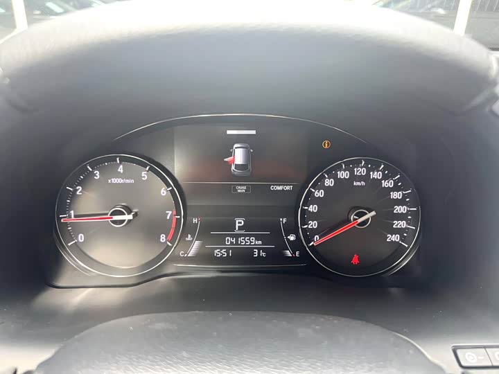 Photo 9 - Honda Avancier