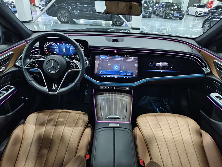 Фото 8 - Mercedes-Benz E-Class Hybrid