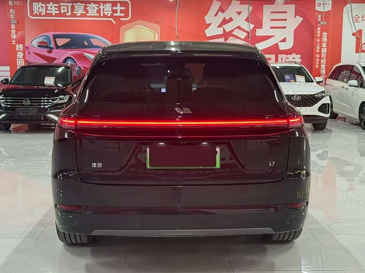 Фото 8 - LiXiang L7