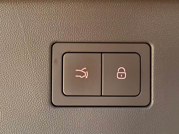 Фото 7 - Denza Z9GT