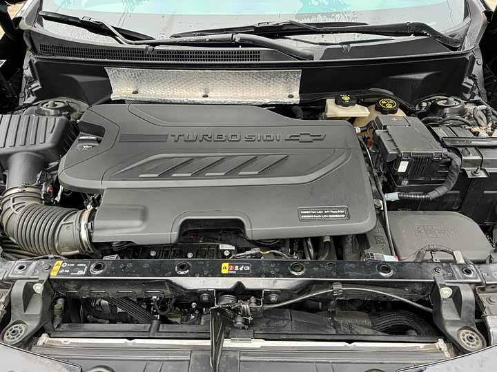 Фото 5 - Chevrolet Equinox